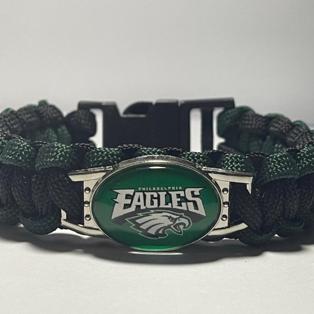 Philadelphia Eagles NFL Paracord Bracelet NEW